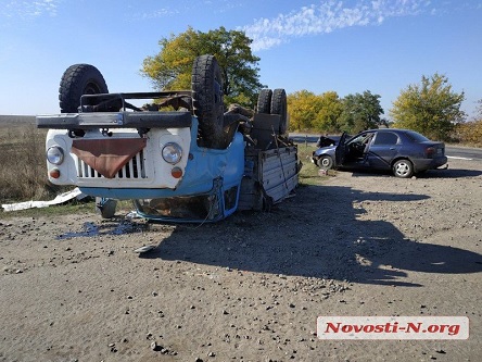Свежие новости: ФОТО: Под Николаевом «Ланос» перевернул грузовик: двое пострадавших