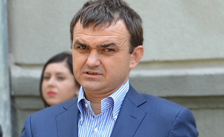 Свежие новости: Николаевские патрульные оштрафовали экс-губернатора Мерикова за нарушение ПДД