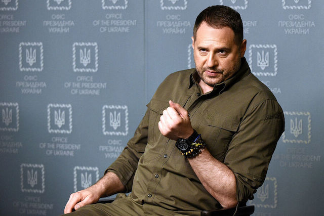 Свежие новости: Єрмак заявив, що вирушає на фронт