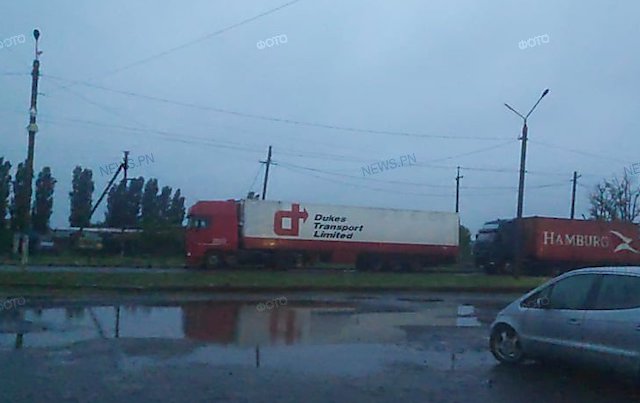 Свежие новости: В Баштанке местные жители заблокировали фурам проезд через город