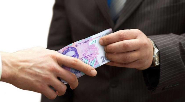 Свежие новости: НАПК уличила в коррупции бывшего главного налоговика Николаевщины и троих чиновников Госпродпотребслужбы области