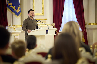 Свежие новости: Президент Зеленський посмертно нагородив чотирьох миколаївських Героїв України