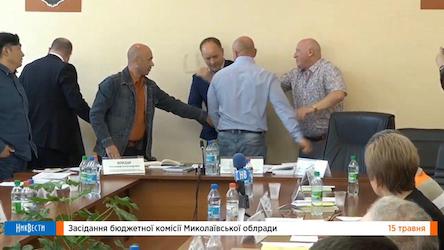 Свежие новости: ВИДЕО: «Ты что «передастом» устроился?», - Барна и Олабин едва не подрались на бюджетной комиссии облсовета