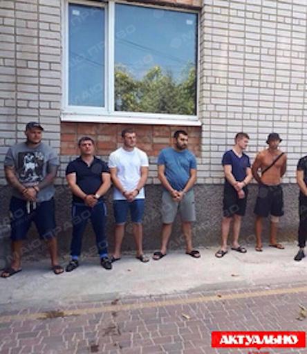 Свежие новости: В Запорожской области на курорте в результате вооруженных разборок погиб случайный прохожий