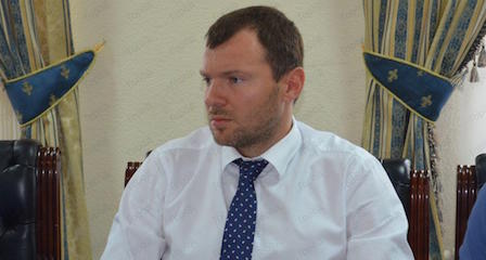 Фото новости: Вице-губернатор Киндратив об отсутствии аптек в малых селах Снигиревского района Свежие новости: Вице-губернатор Киндратив об отсутствии аптек в малых селах Снигиревского района