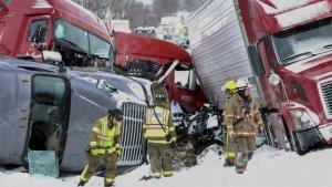 Свежие новости: За сутки непогода на дорогах Украины унесла жизни пяти человек, еще 45 травмировано