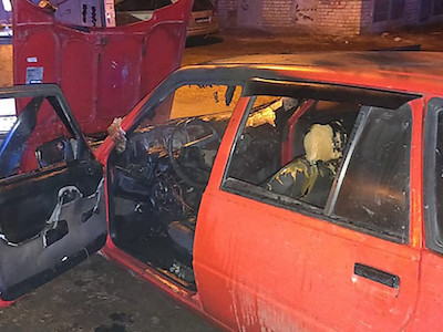 Свежие новости: В Николаеве горела припаркованная легковушка