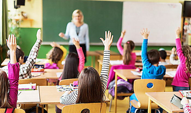 Свежие новости: В Николаеве не будут продлевать каникулы из-за COVID, но могут на три дня отправить учеников на дистанционку