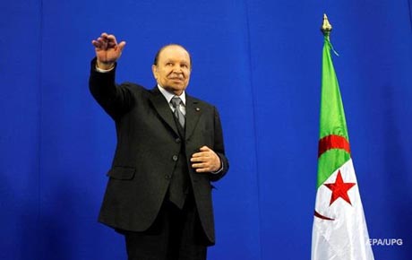 Свежие новости: Президент Алжира отказался баллотироваться на пятый срок