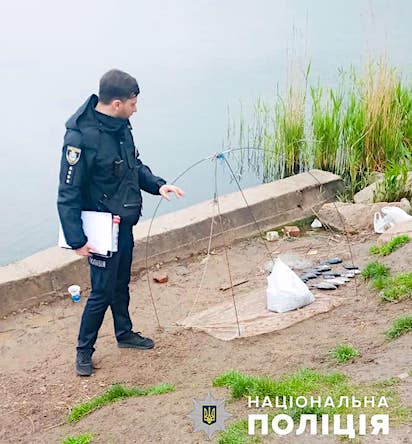 Фото новости: На Вознесенщині правоохоронці викрили чоловіка на незаконному лові риби Свежие новости: На Вознесенщині правоохоронці викрили чоловіка на незаконному лові риби