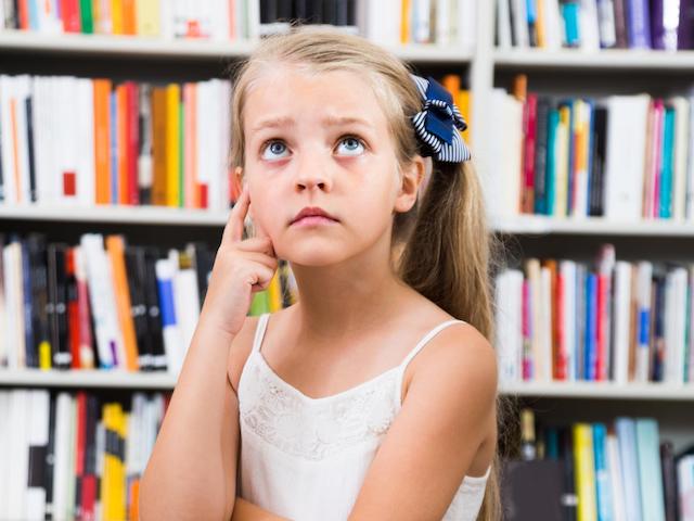 Свежие новости: Директор николаевской спецшколы для слабослышащих посетовала, что дети из районов не могут находиться там круглосуточно