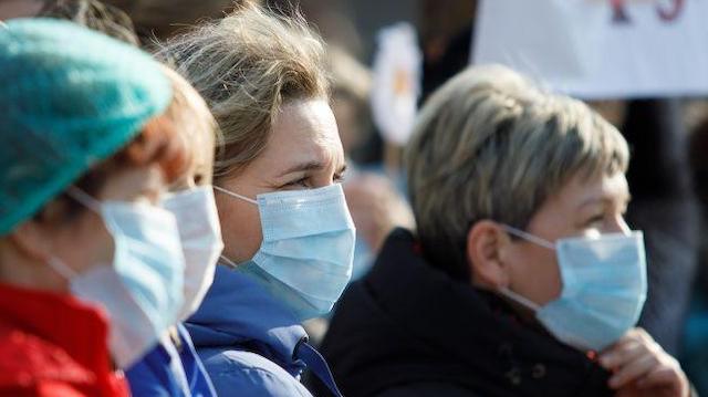 Свежие новости: В Украине 2205 новых COVID-случаев