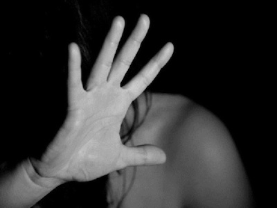 Свежие новости: В Кривом Роге над сверстницей учинили расправу в школе