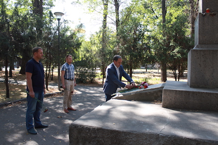 Свежие новости: Вознесенськ. Керівництво громади до Дня партизанської слави вшанувало подвиг підпільників