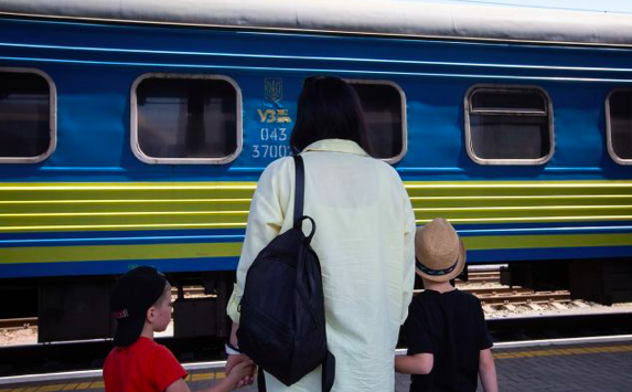 Свежие новости: Росія вдарила по поїзду в Миколаївській області, два рейси затримуються