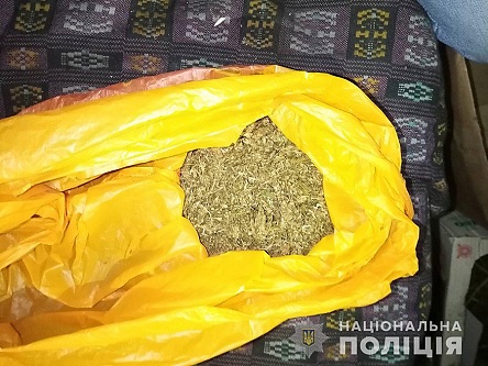 Свежие новости: У жителя Николаевщины изъяли более килограмма марихуаны