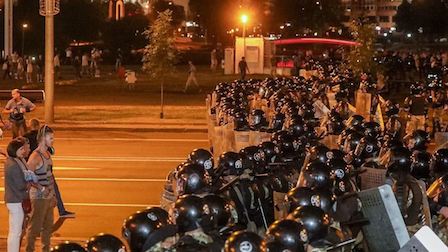 Фото новости: В Минске собирается масштабный митинг за Лукашенко Свежие новости: В Минске собирается масштабный митинг за Лукашенко