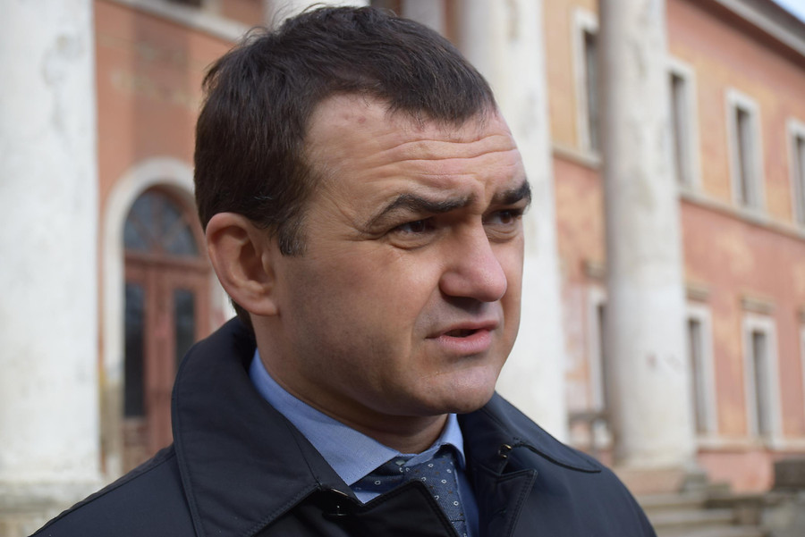 Свежие новости: Мериков отстранил Романчука