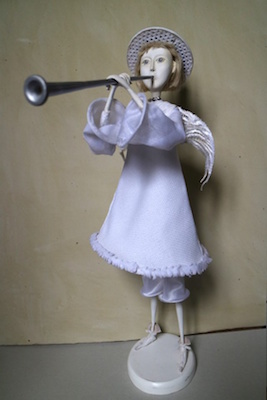 Свежие новости: В николаевской галерее «На Спасской, 45» настанет время ангелов