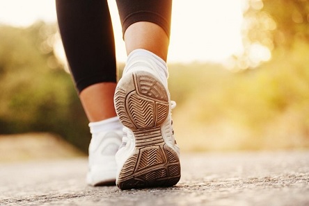 Свежие новости: Нужно ли делать 10 тысяч шагов в день, чтобы быть в форме?