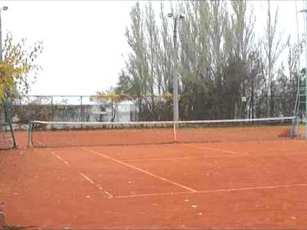 Свежие новости: Николаевский облсовет запретит приватизацию кортов базы «Спартак»