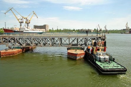 Свежие новости: Понтонный мост в Николаеве могли прострелить, - мэр Сенкевич