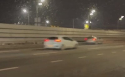 Свежие новости: Видео. Жители Киева второпях покидают город на автомобилях