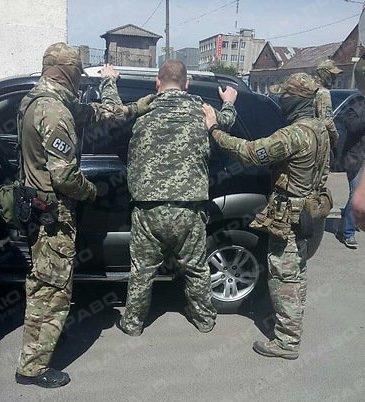 Свежие новости: В Житомирской области задержали чиновника исправительной колонии за взятку в 80 тысяч гривен