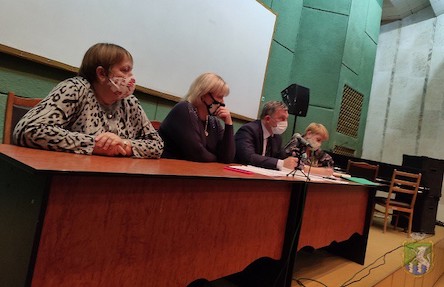 Свежие новости: Мэр Южноукраинска провёл встречу с управляющими и председателями ОСМД