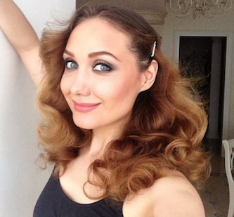 Свежие новости: Певица Евгения Власова снова борется за жизнь и нуждается в поддержке