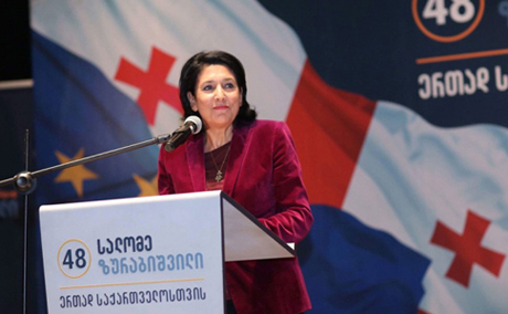 Свежие новости: Выборы в Грузии: Партия власти заявила о победе своего кандидата, оппозиция - про второй тур