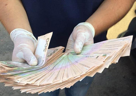 Свежие новости: В Запорожской области на взятке 2 000 долларов погорел заммэра