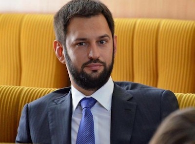 Фото новости: Николаевский нардеп Макарьян отдохнул в Турции вместе с «радикальной» депутаткой Кошелевой Свежие новости: Николаевский нардеп Макарьян отдохнул в Турции вместе с «радикальной» депутаткой Кошелевой