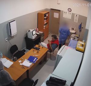 Фото новости: Грузинские власти заявили, что Саакашвили принимал еду, и показали кадры Свежие новости: Грузинские власти заявили, что Саакашвили принимал еду, и показали кадры