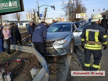Свежие новости: ВИДЕО: Серьезное ДТП под Киевом: пострадали 4 человека, в том числе ребенок