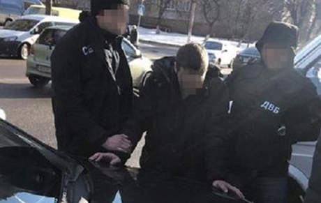 Свежие новости: В Виннице разоблачили на взятке двух полицейских