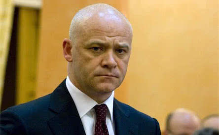 Свежие новости: Захват заложницы на Пересыпи: Труханов предложил преступнику обменять девушку на себя