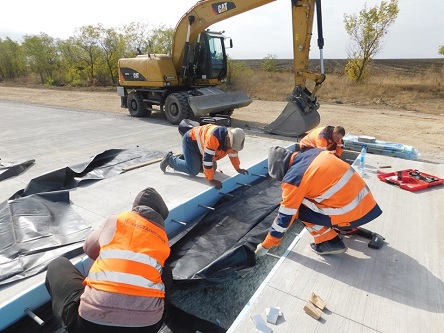 Свежие новости: В «Укравтодоре» показали, как идет строительство бетонной дороги на Николаевщине