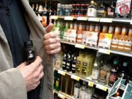 Фото новости: Украл коньяк, ударил охранника бутылкой: житель Николаевщины нахулиганил в Одессе Свежие новости: Украл коньяк, ударил охранника бутылкой: житель Николаевщины нахулиганил в Одессе