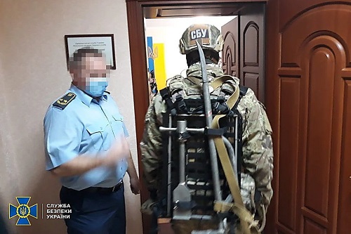 Свежие новости: СБУ со спецназом провела обыски в Гостаможслужбе – якобы раскрыли «коррупционные схемы»
