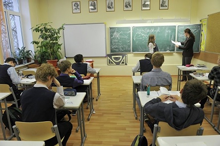 Свежие новости: Зарплаты учителей повысят, а университеты реформируют: что изменится в образовании в 2020 году