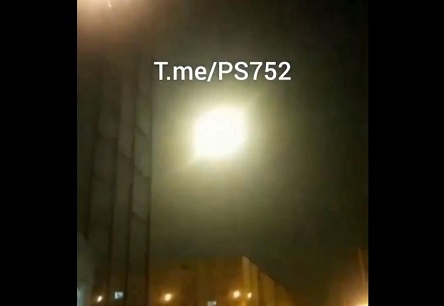 Свежие новости: ВИДЕО: New York Times опубликовал видео попадания ракеты в украинский самолет