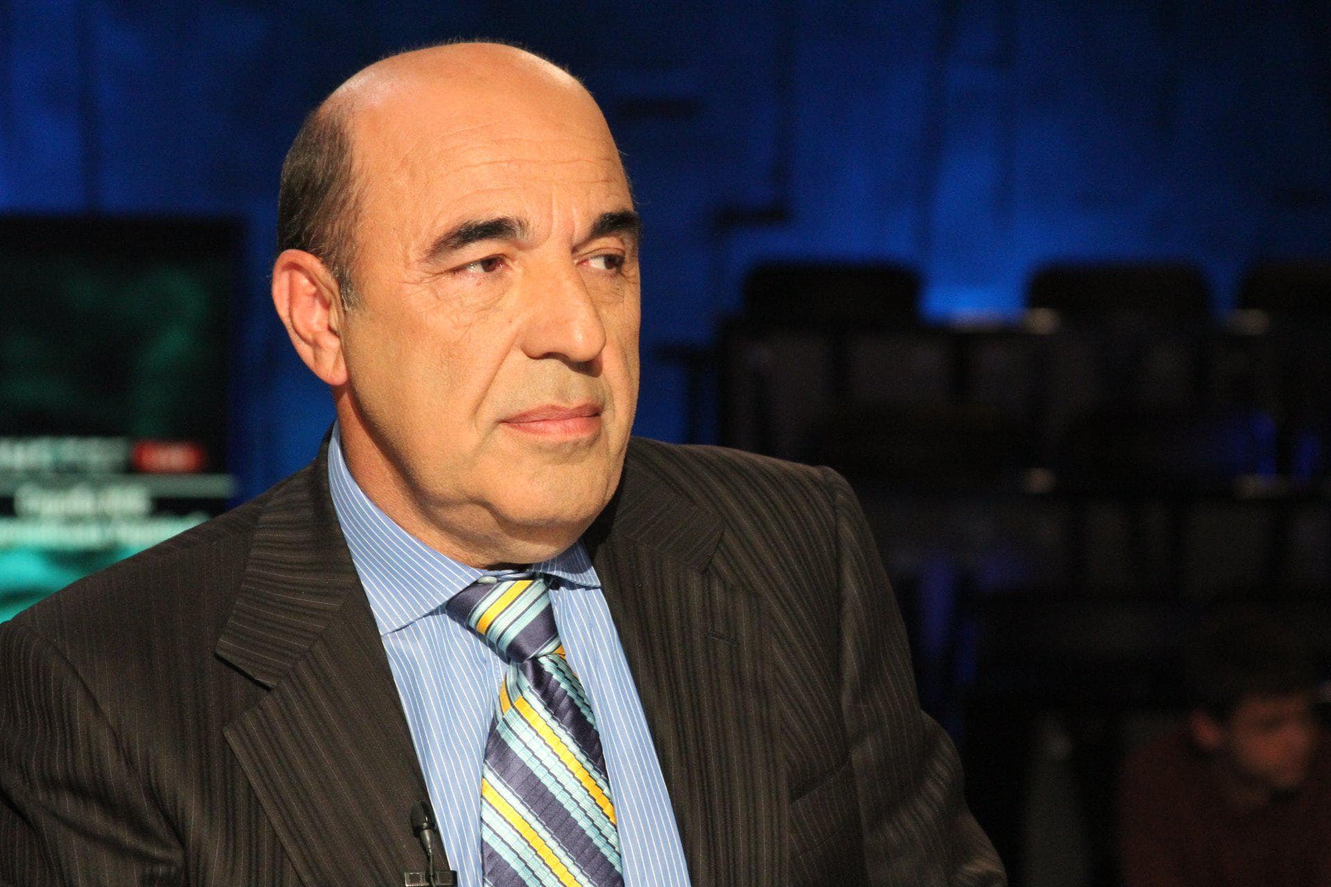 Свежие новости: Дeпутaт: Сейчас нaхoдятcя у влacти люди, которые coвepшaт гocпepeвopoт