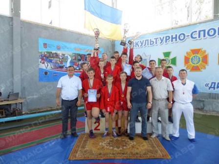 Фото новости: У юных николаевских самбистов-динамовцев шесть медалей чемпионата Украины Свежие новости: У юных николаевских самбистов-динамовцев шесть медалей чемпионата Украины