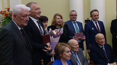 Свежие новости: Одесские ученые и фармацевты получили наивысшую государственную премию за разработку важных лекарств