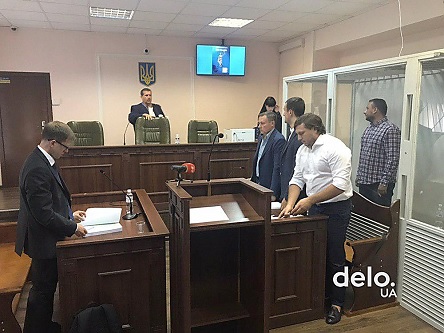 Фото новости: В Киеве суд отправил в СИЗО главу Службы автодорог Николаевщины – в деле замешана фирма «Полтавабудцентр» Свежие новости: В Киеве суд отправил в СИЗО главу Службы автодорог Николаевщины – в деле замешана фирма «Полтавабудцентр»