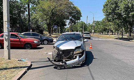 Свежие новости: В центре Николаева ДТП - пострадал младенец