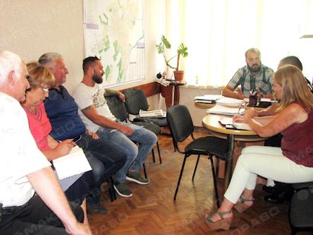 Свежие новости: Облаштування зупинки та контроль вантажівок - першочергові задачі у Вознесенську