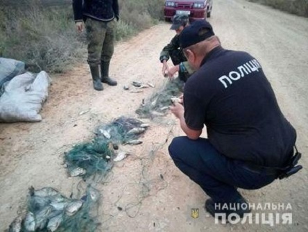 Свежие новости: Поліція затримала чотирьох браконьєрів