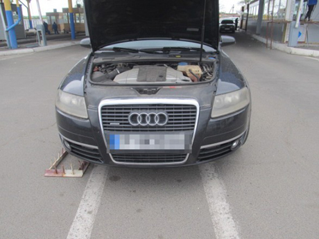 Свежие новости: Пограничники обнаружили похищенный в Болгарии автомобиль